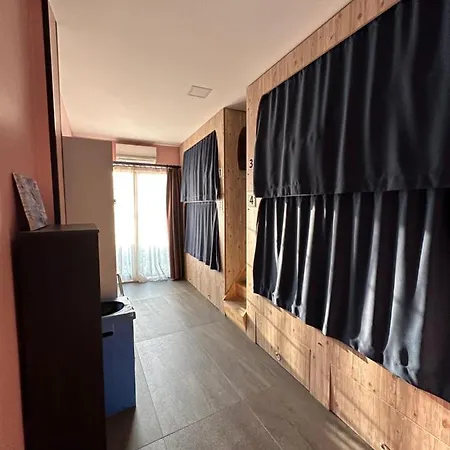 Archeo (adults Only) Albergue *