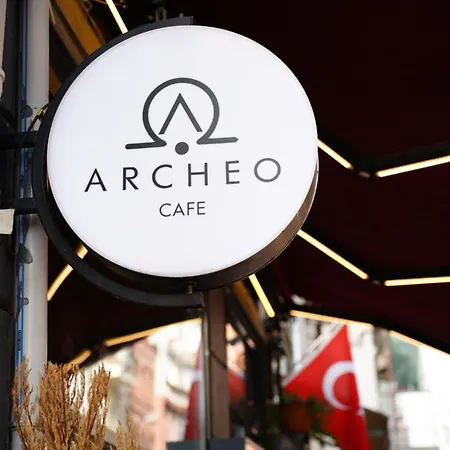 بيت شباب Archeo (adults Only) *